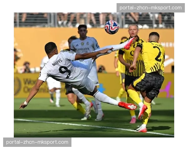 观点:为应对高位压迫,2026年3月门将参与后场传导次数创下历史新高 观点:为应对高位压迫,2026年3月门将参与后场传导次数创下历史新高